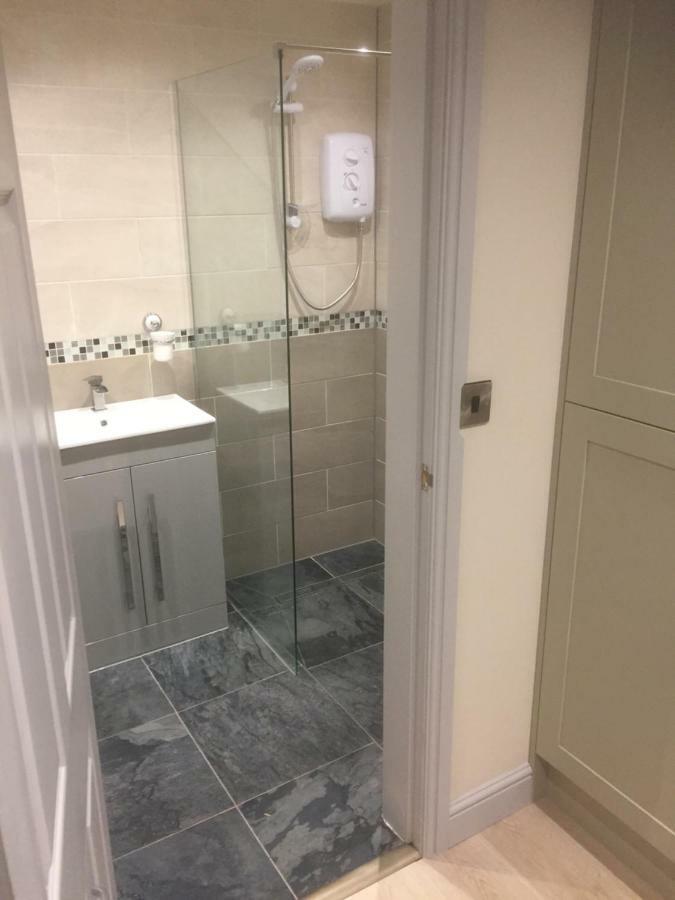 Private En-Suite Guestroom Ruthin Exterior foto