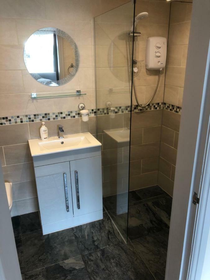 Private En-Suite Guestroom Ruthin Exterior foto